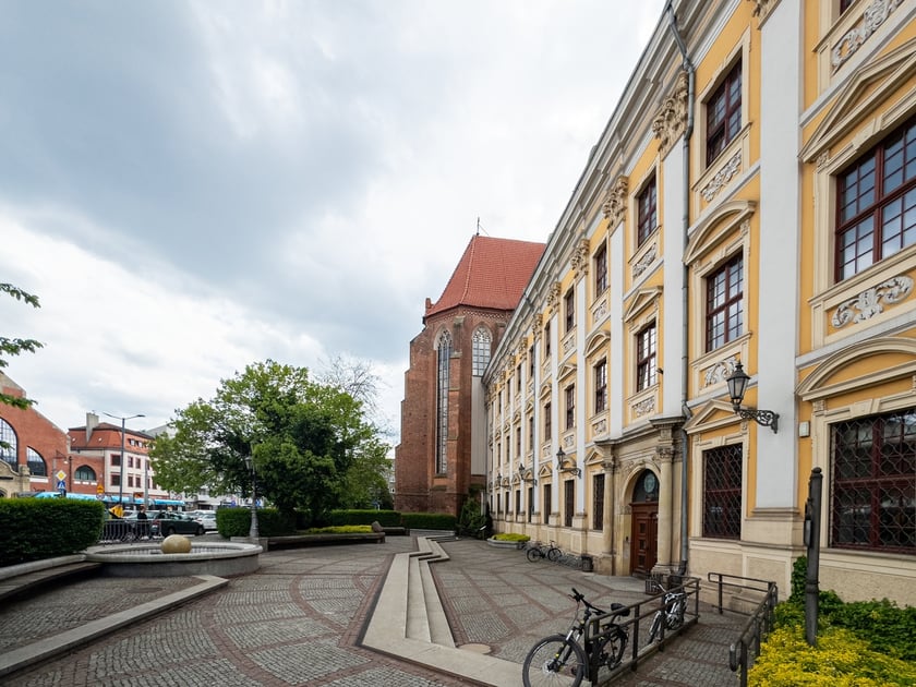 Budynek Wydziału Filologii przy placu Nankiera 15&nbsp;